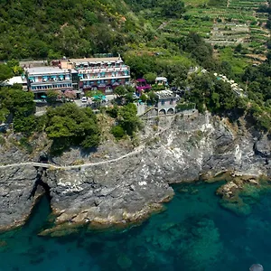 **** Hotel Porto Roca Italia